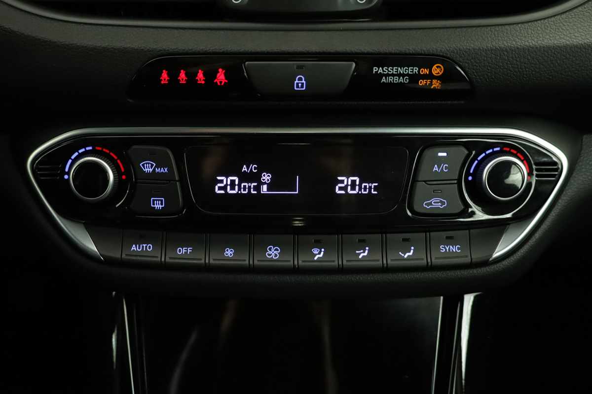 hyundai-i30-2024-gasolina-998cc