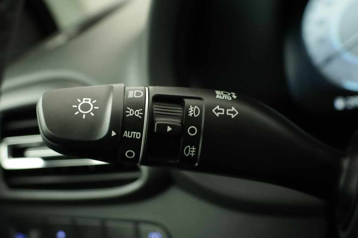 hyundai-i30-2024-gasolina-998cc