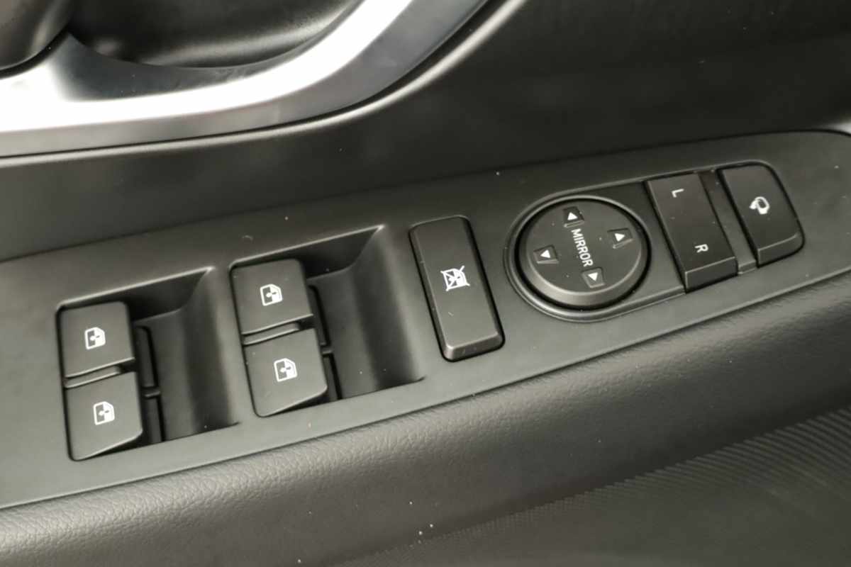 hyundai-i30-2024-gasolina-998cc