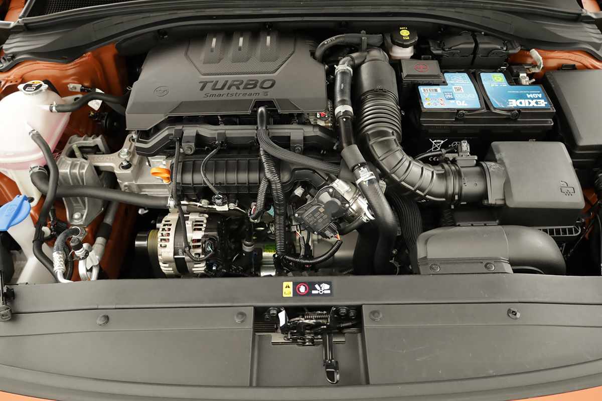 hyundai-i30-2024-gasolina-998cc