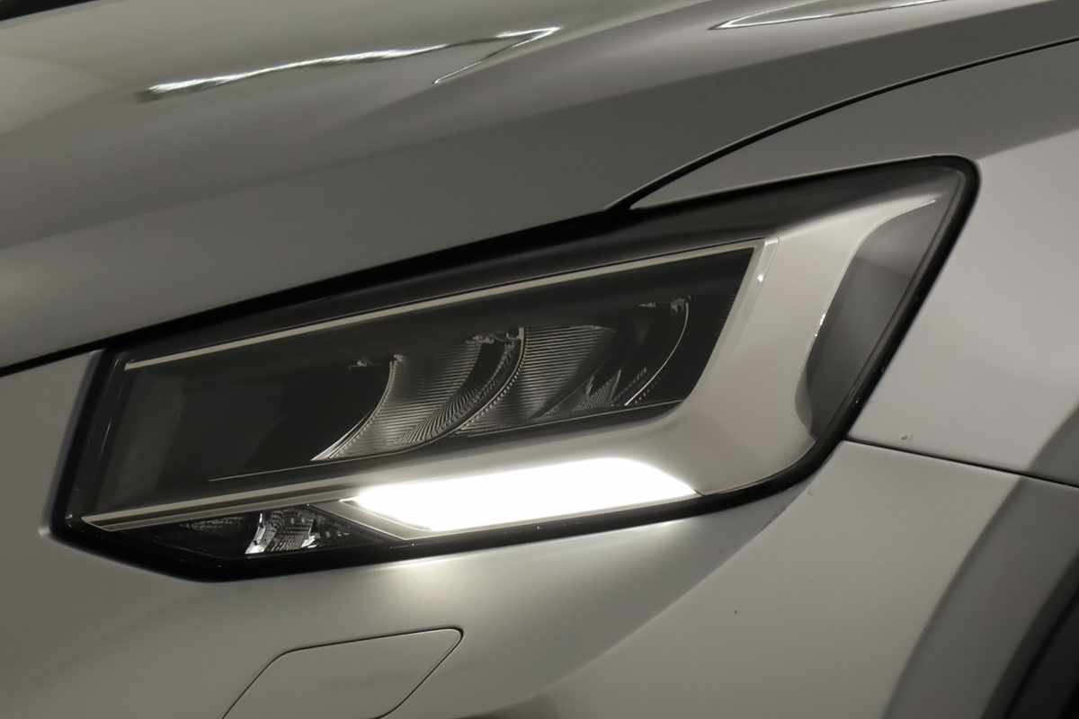 audi-q2-2023-gasolina-1498cc