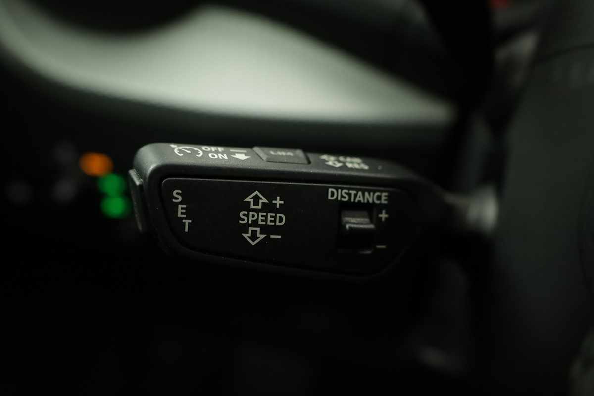 audi-q2-2023-gasolina-1498cc