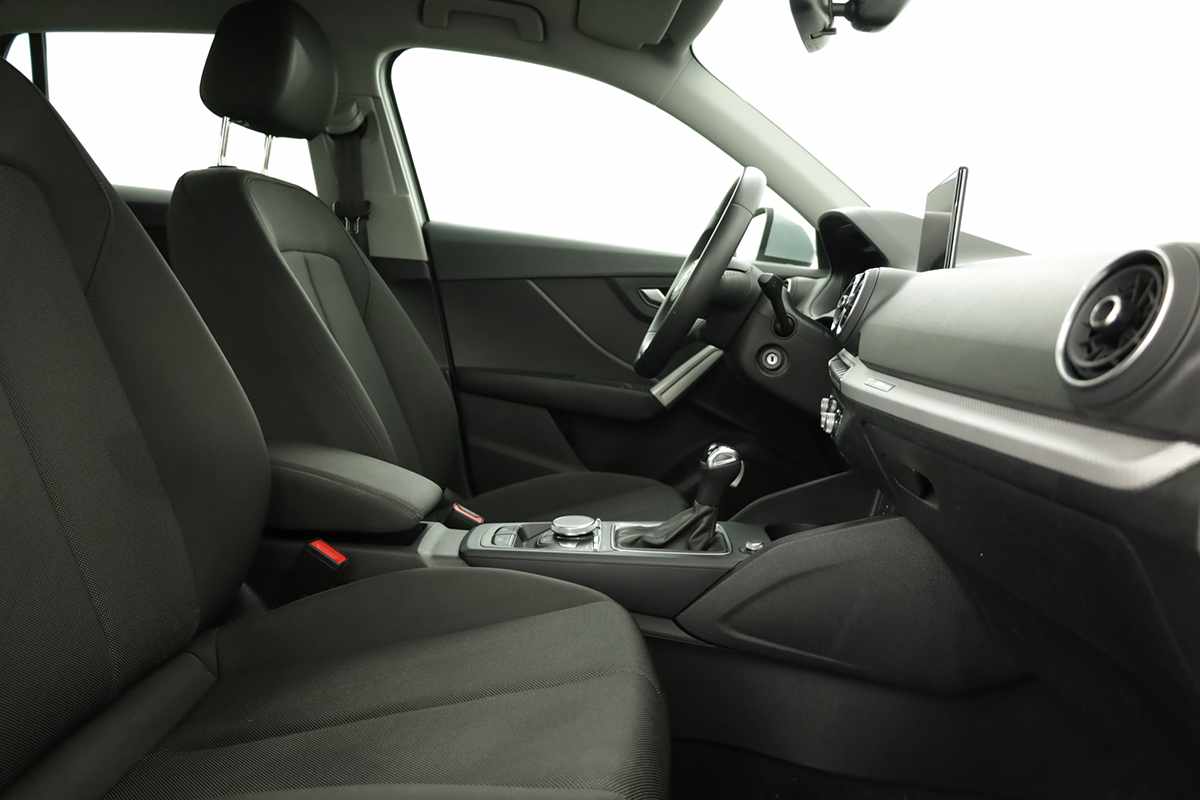 audi-q2-2023-gasolina-1498cc