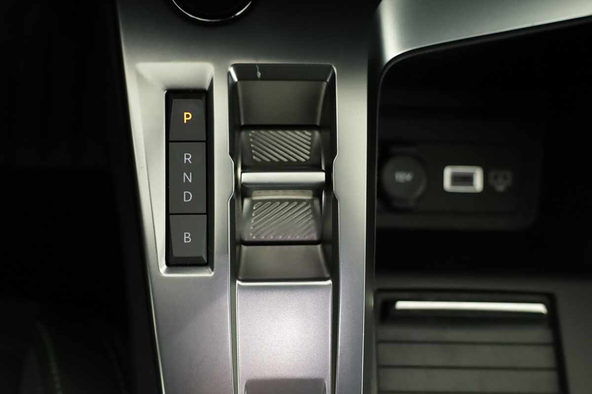 peugeot-408-2023-hibrido-a-gasolina-1598cc