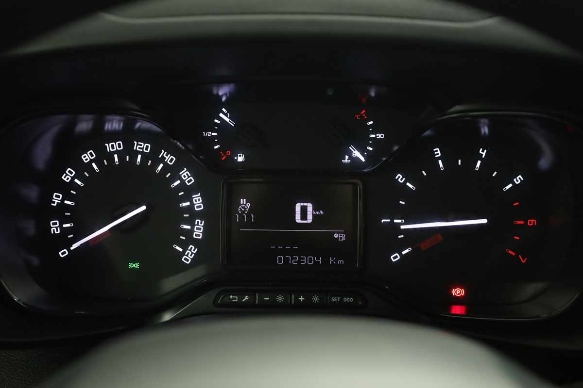 citroen-berlingo-2023-diesel-1499cc