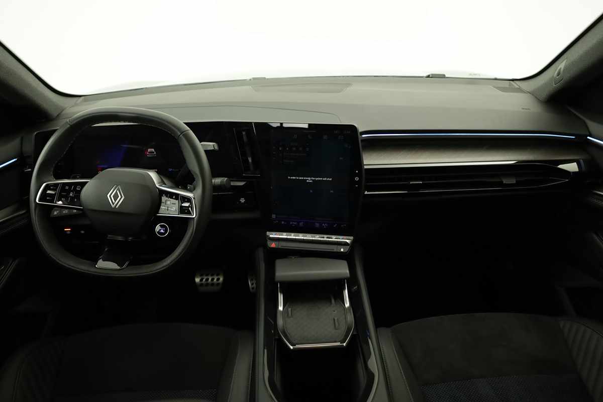 renault-rafale-2025-hibrido-a-gasolina-1199cc