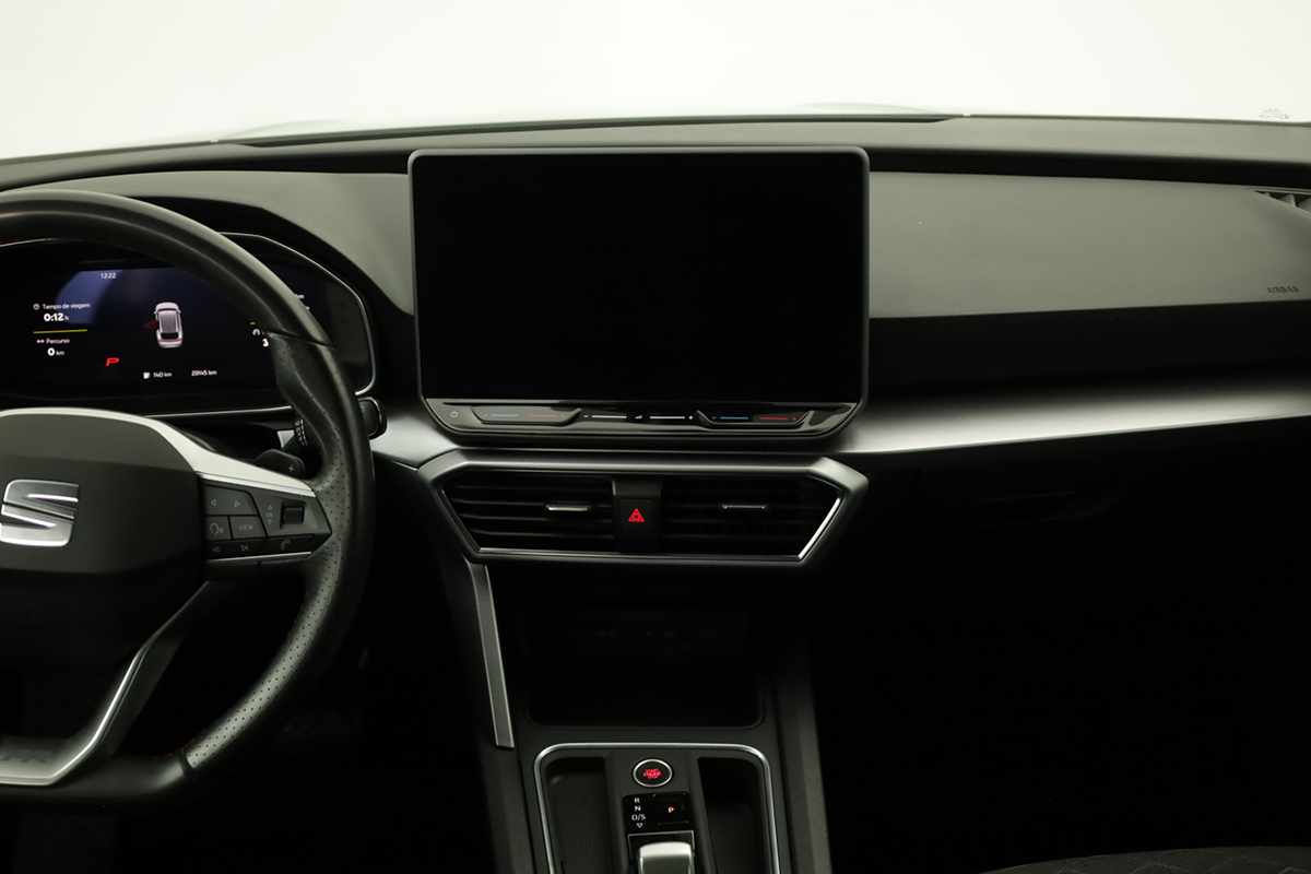 seat-leon-st-2025-hibrido-a-gasolina-1498cc