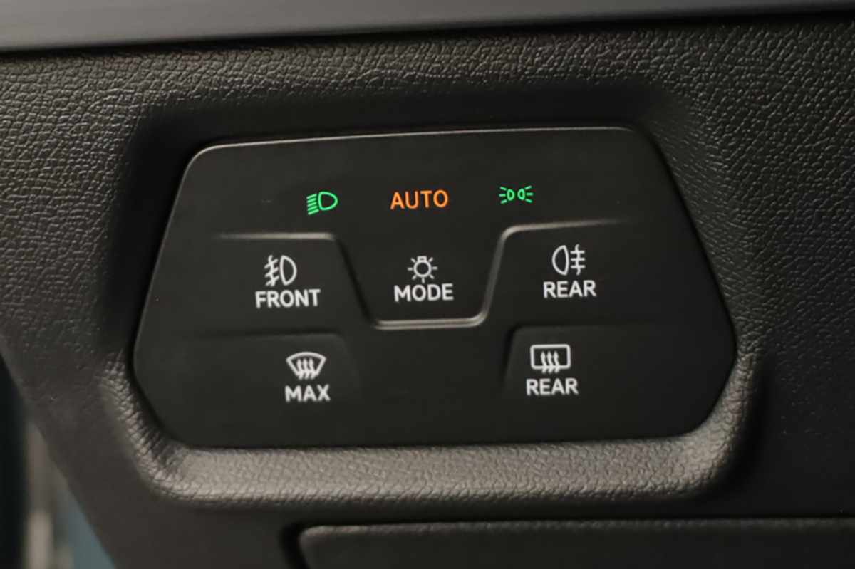 seat-leon-st-2025-hibrido-a-gasolina-1498cc