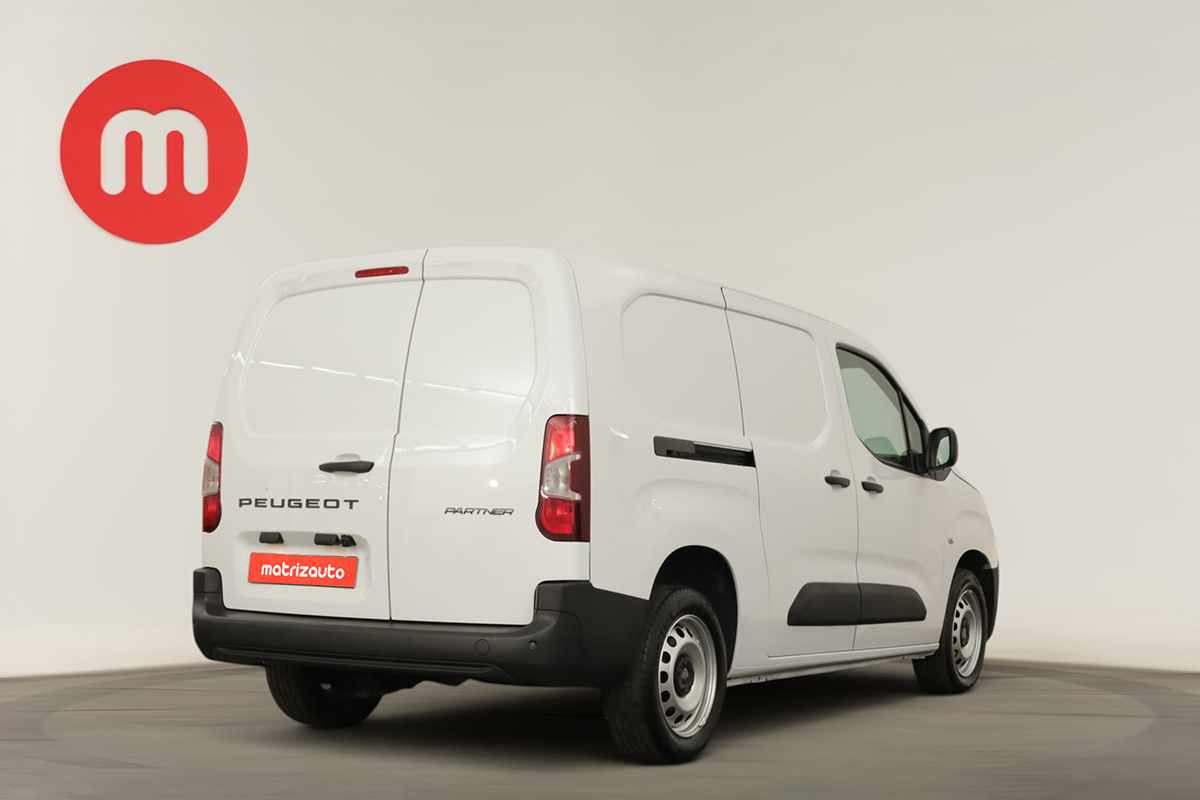 peugeot-partner-2024-diesel-1499cc