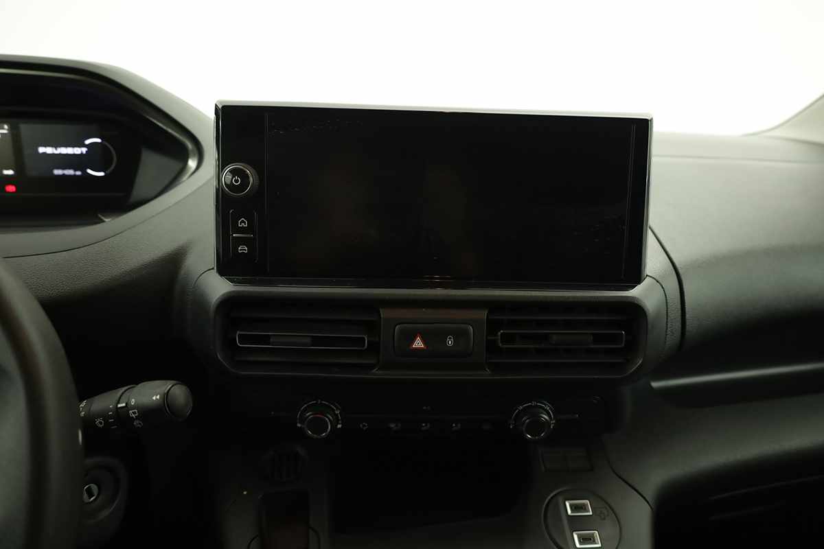 peugeot-partner-2024-diesel-1499cc