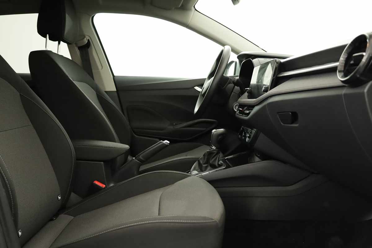 skoda-fabia-2025-gasolina-999cc