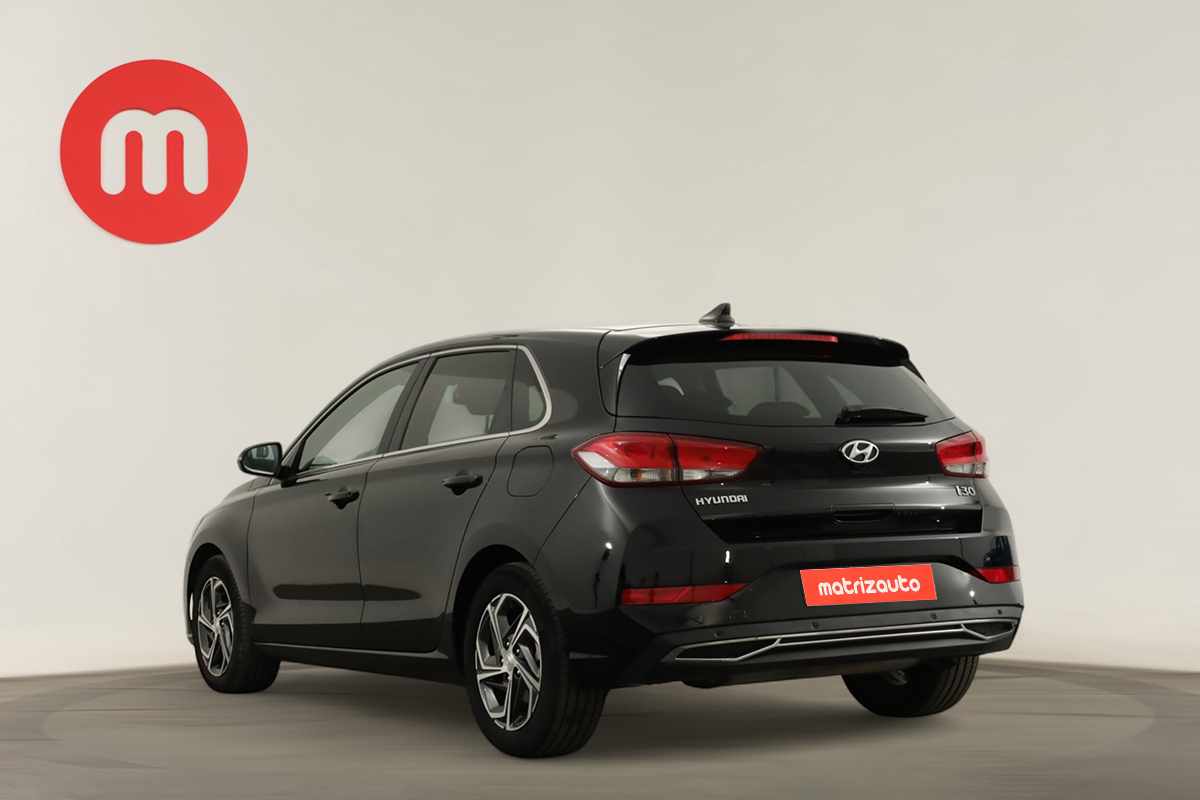 hyundai-i30-2024-gasolina-998cc