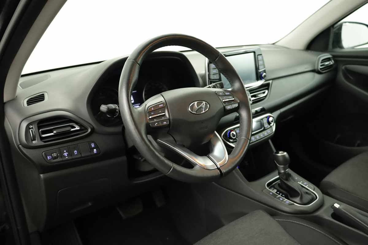 hyundai-i30-2024-gasolina-998cc