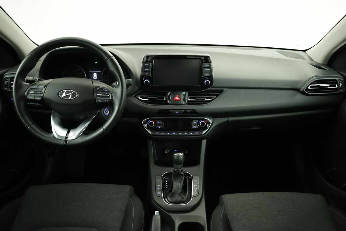 hyundai-i30-2024-gasolina-998cc