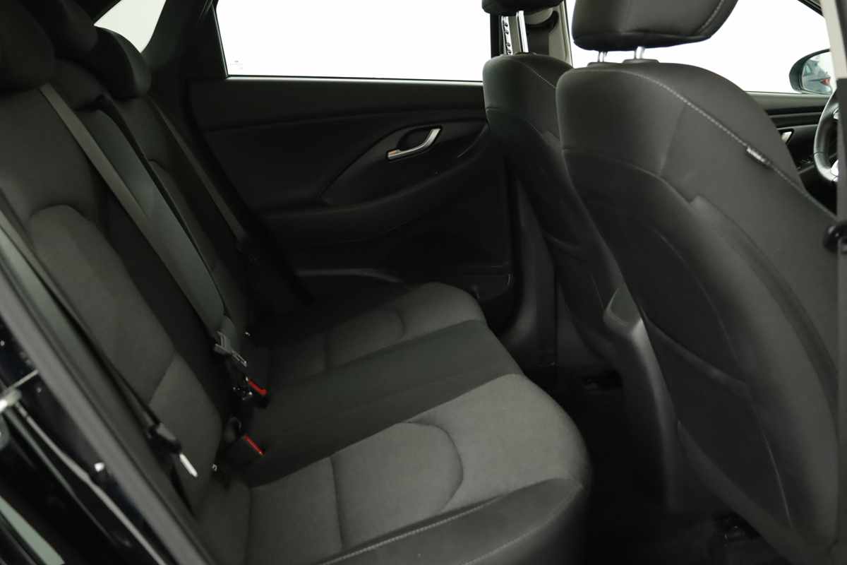 hyundai-i30-2024-gasolina-998cc