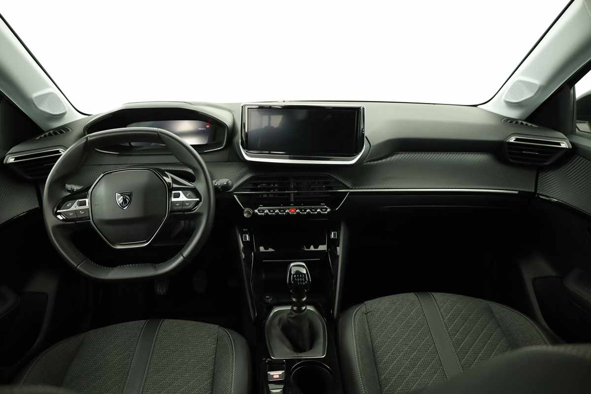 peugeot-208-2025-gasolina-1199cc