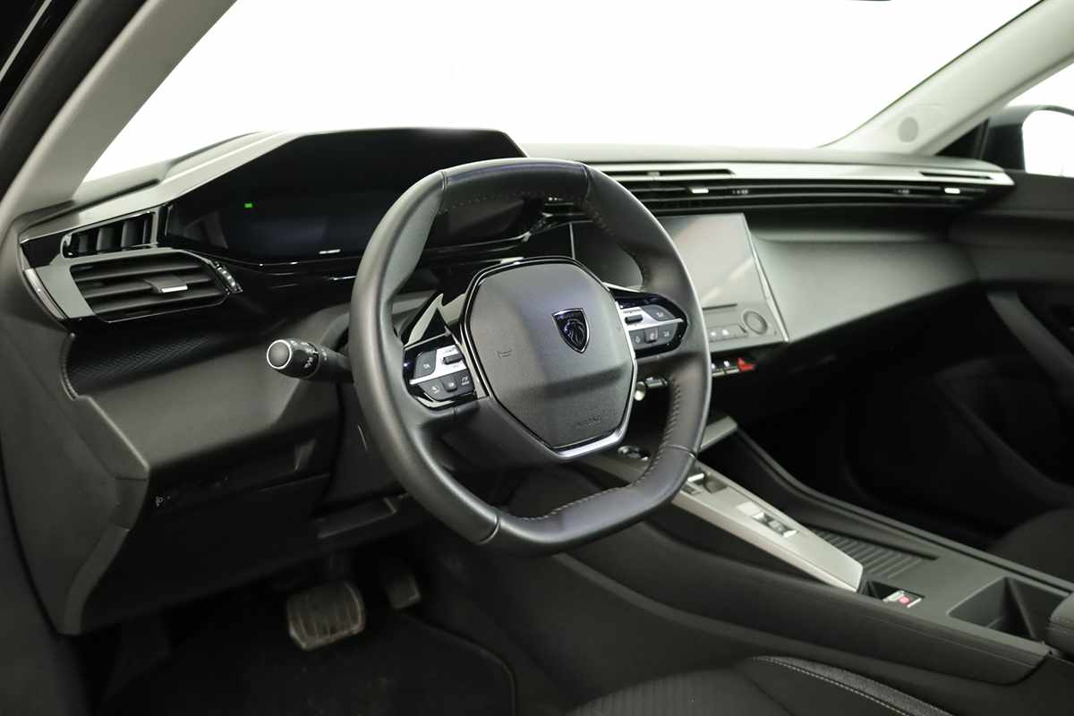 peugeot-308-2024-gasolina-1199cc