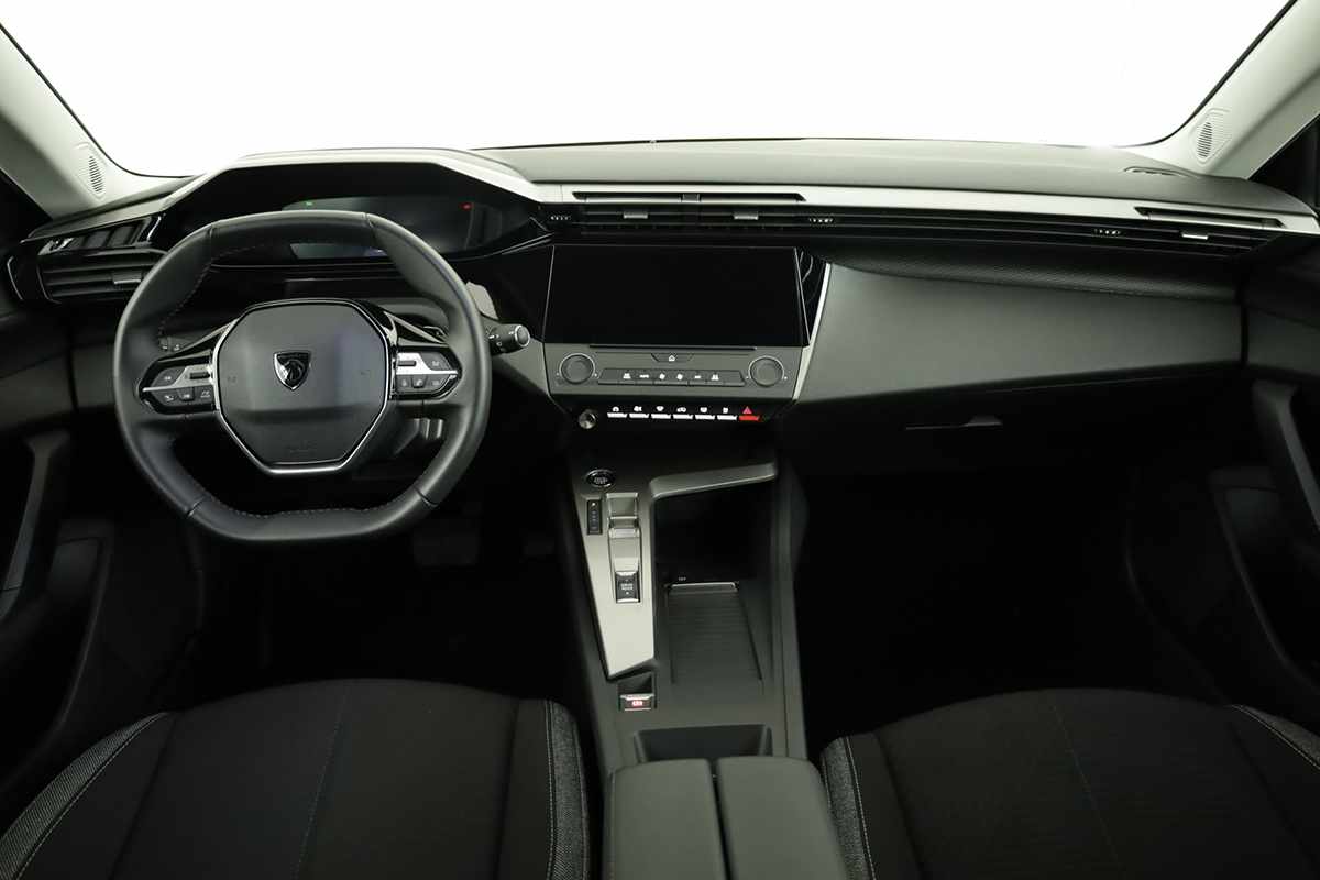 peugeot-308-2024-gasolina-1199cc