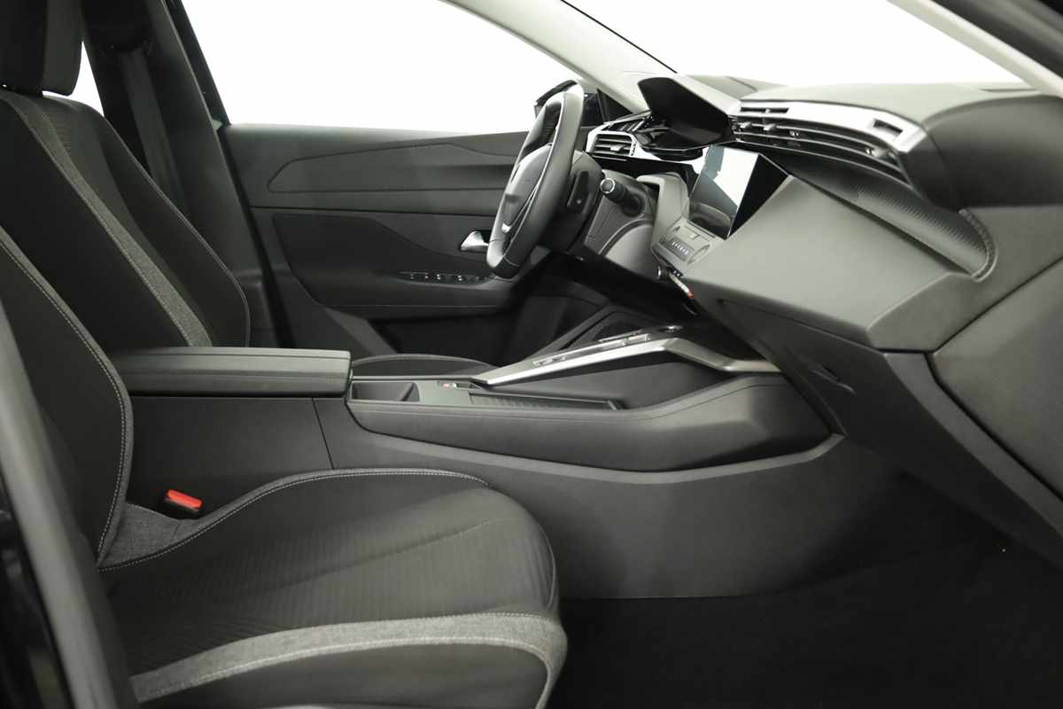 peugeot-308-2024-gasolina-1199cc