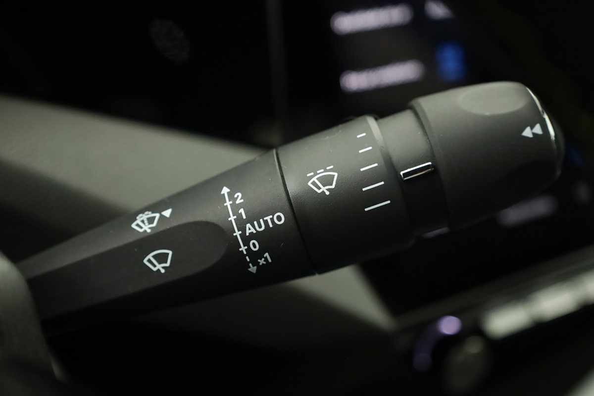 peugeot-408-2024-hibrido-a-gasolina-1598cc