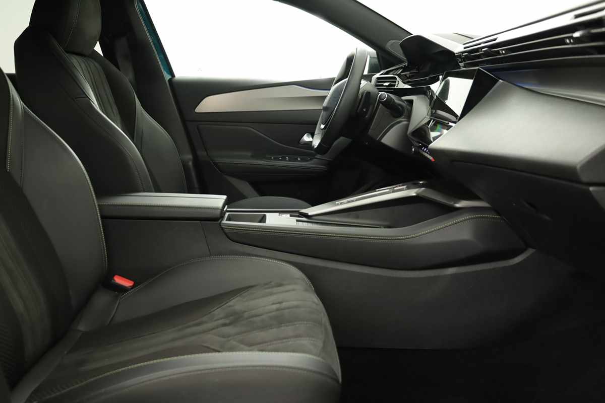 peugeot-408-2024-hibrido-a-gasolina-1598cc