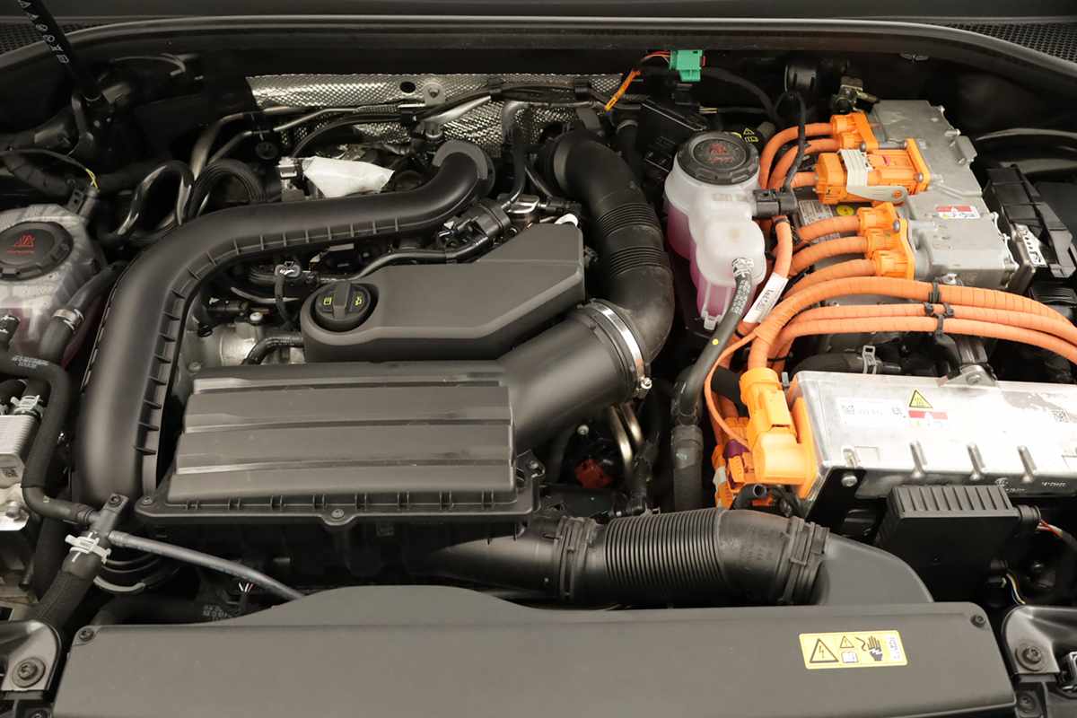cupra-terramar-2025-hibrido-a-gasolina-1498cc