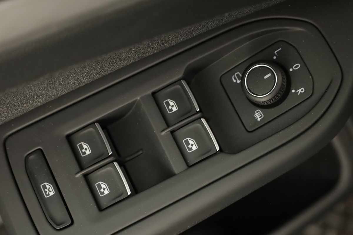 volkswagen-golf-2025-hibrido-a-gasolina-1498cc