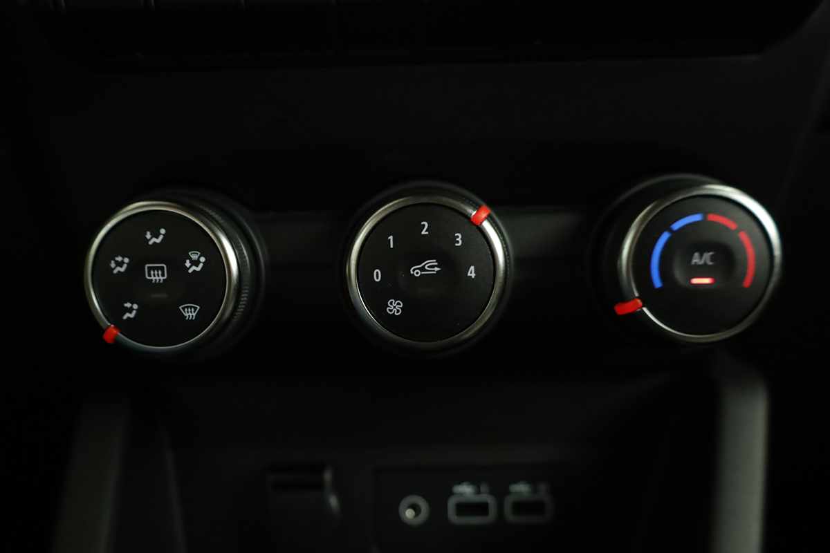 renault-clio-2024-gpl-999cc