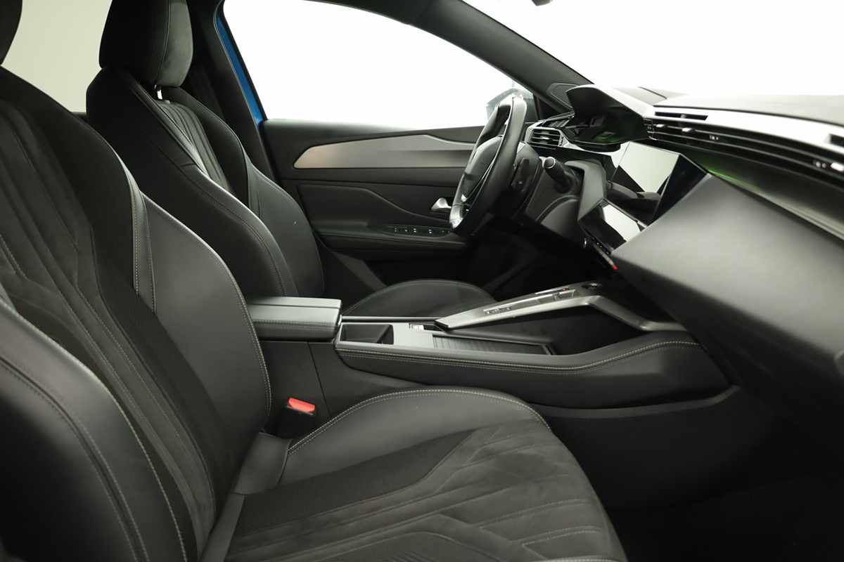 peugeot-308-2024-gasolina-1199cc