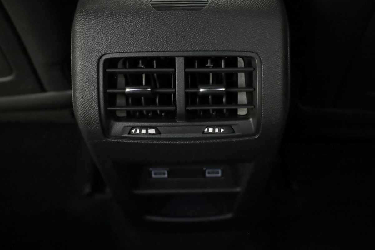 peugeot-308-2024-gasolina-1199cc