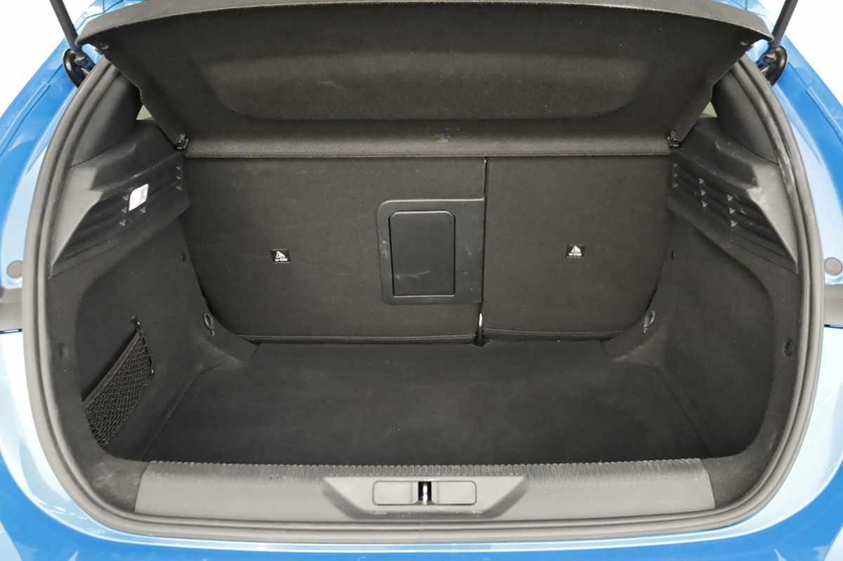 peugeot-308-2024-gasolina-1199cc