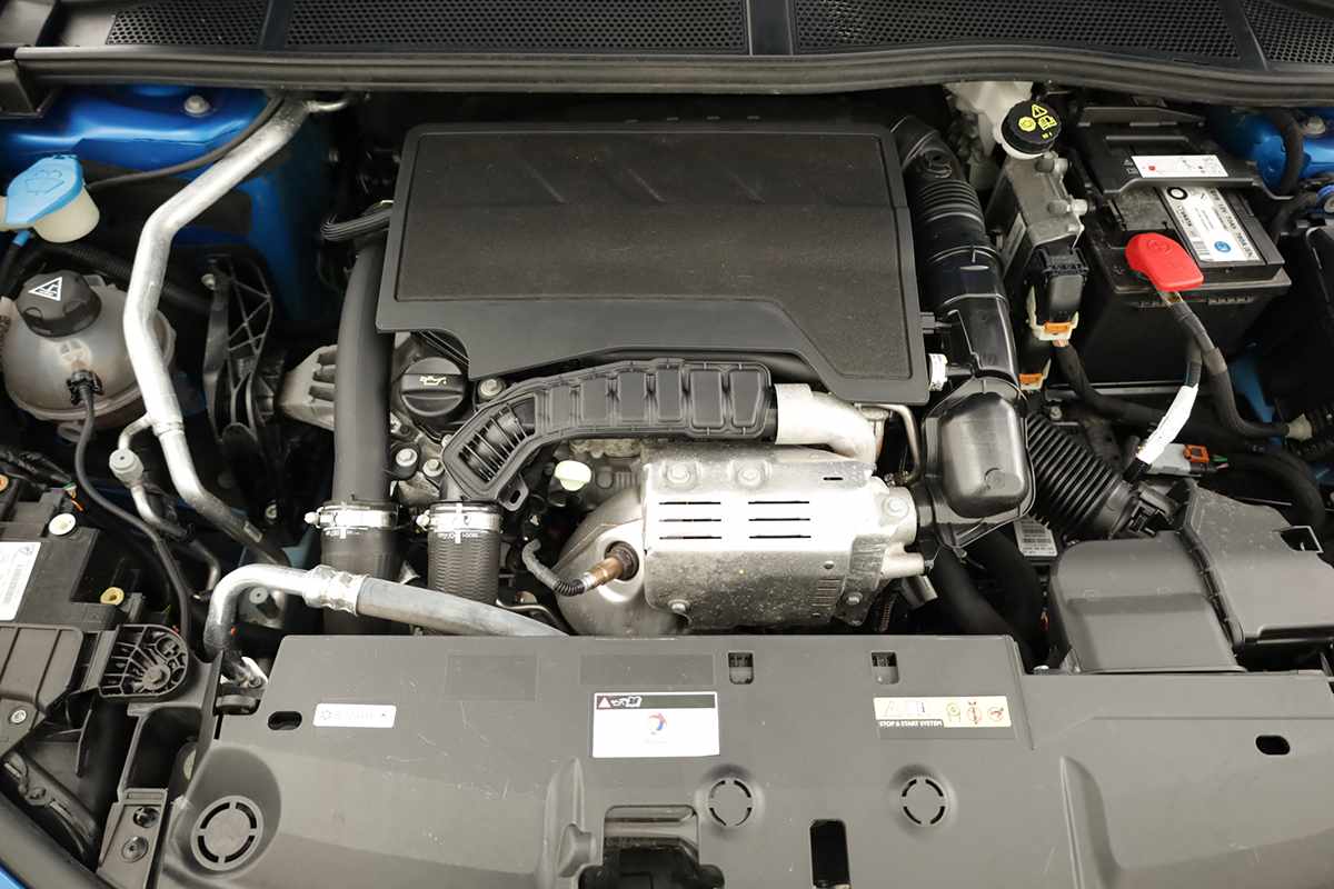 peugeot-308-2024-gasolina-1199cc