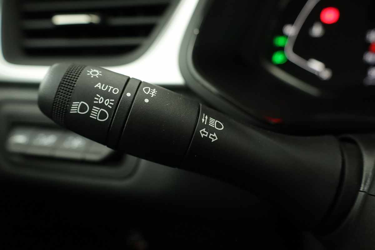 renault-captur-2024-gpl-999cc