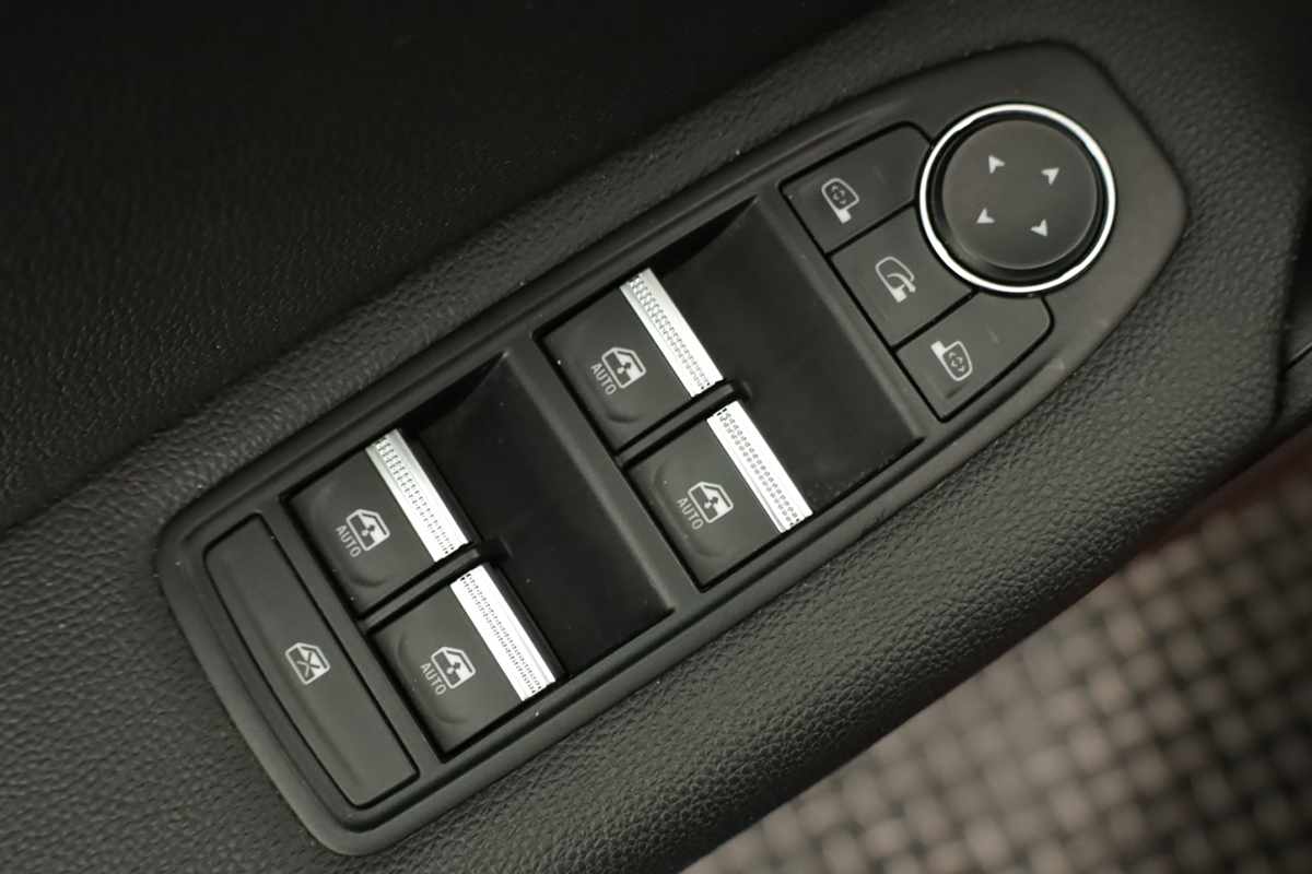 renault-captur-2024-gpl-999cc