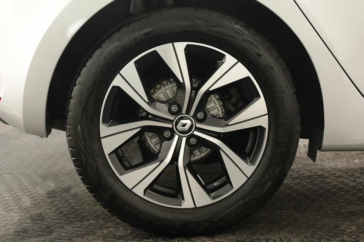 renault-clio-2024-gpl-999cc