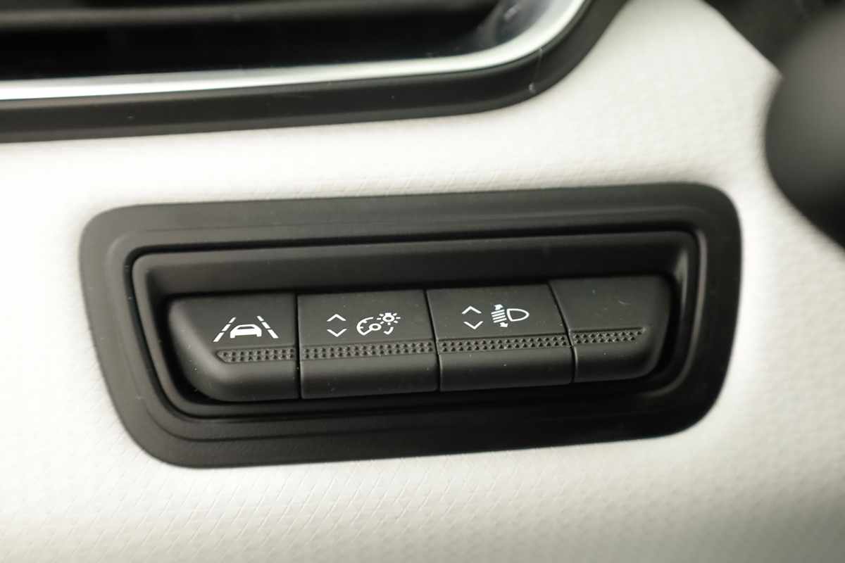 renault-clio-2024-gpl-999cc