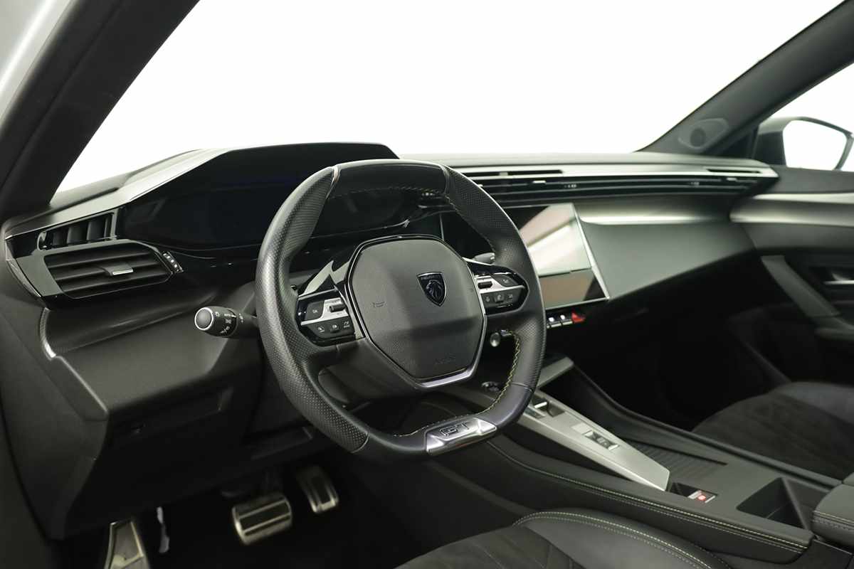 peugeot-308-2024-gasolina-1199cc