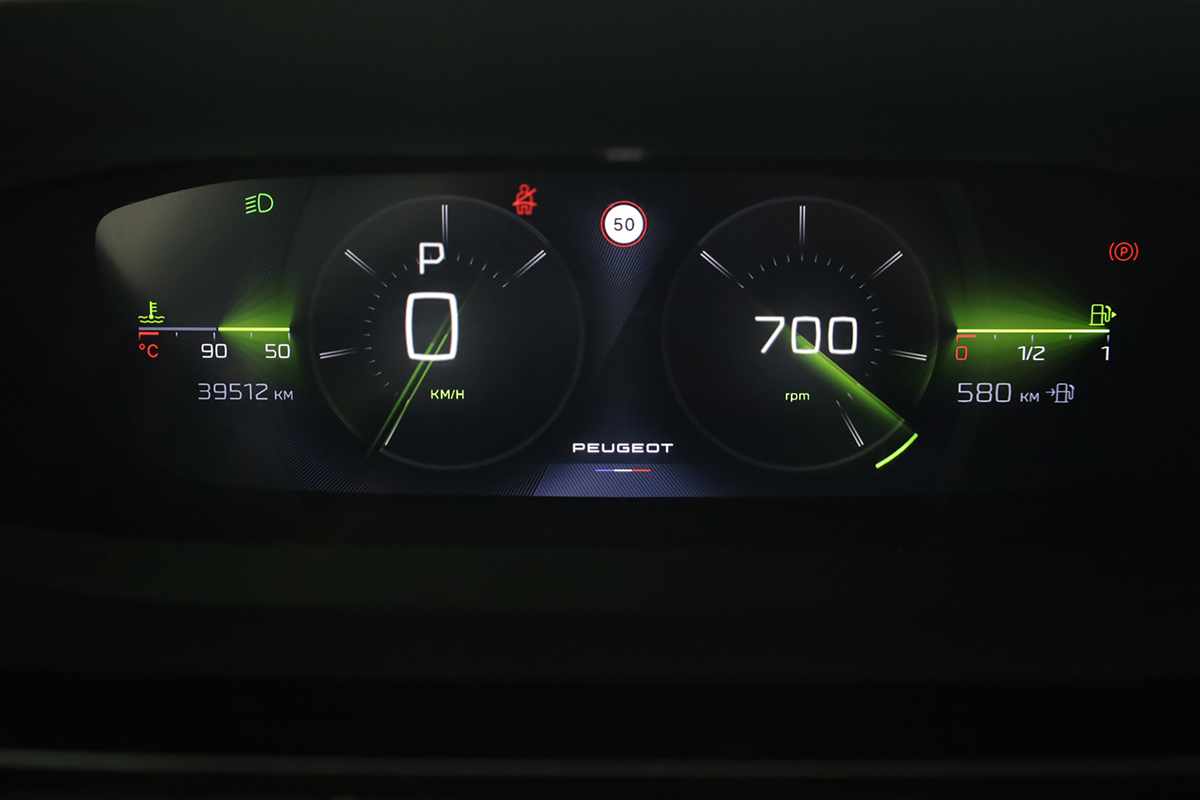 peugeot-308-2024-gasolina-1199cc