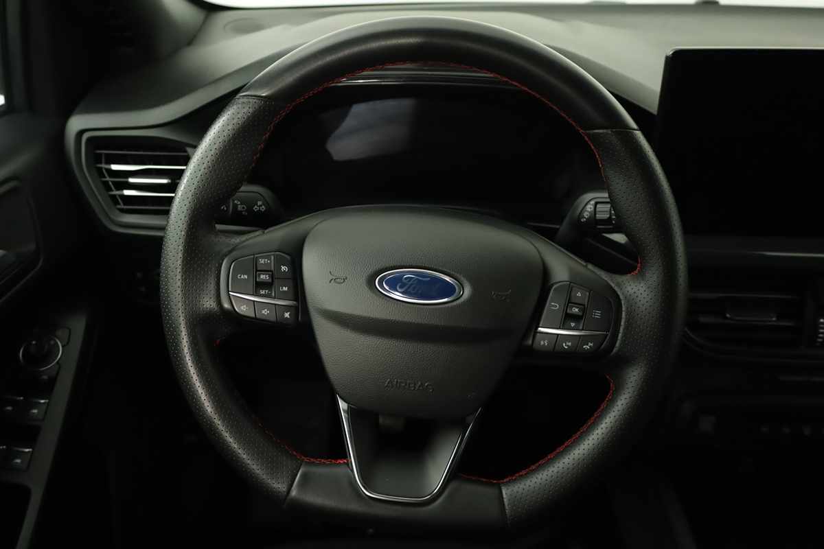 ford-focus-2025-gasolina-998cc