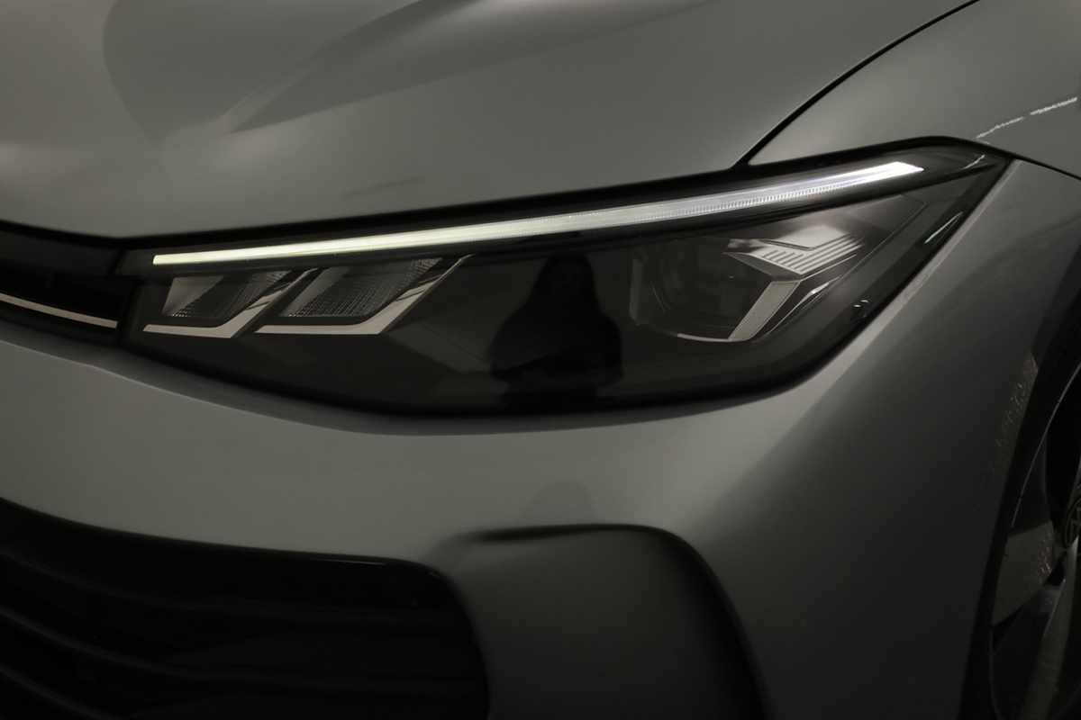 volkswagen-passat-variant-2025-hibrido-a-gasolina-1498cc