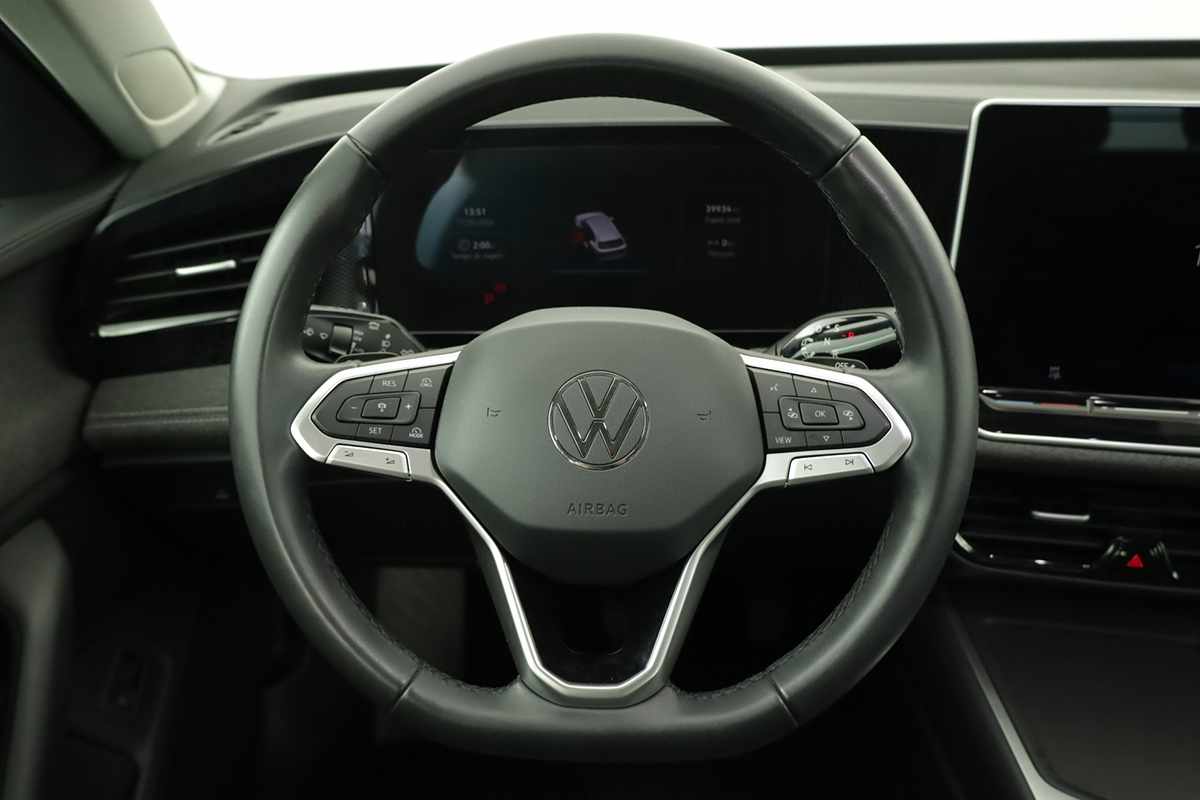 volkswagen-passat-variant-2025-hibrido-a-gasolina-1498cc