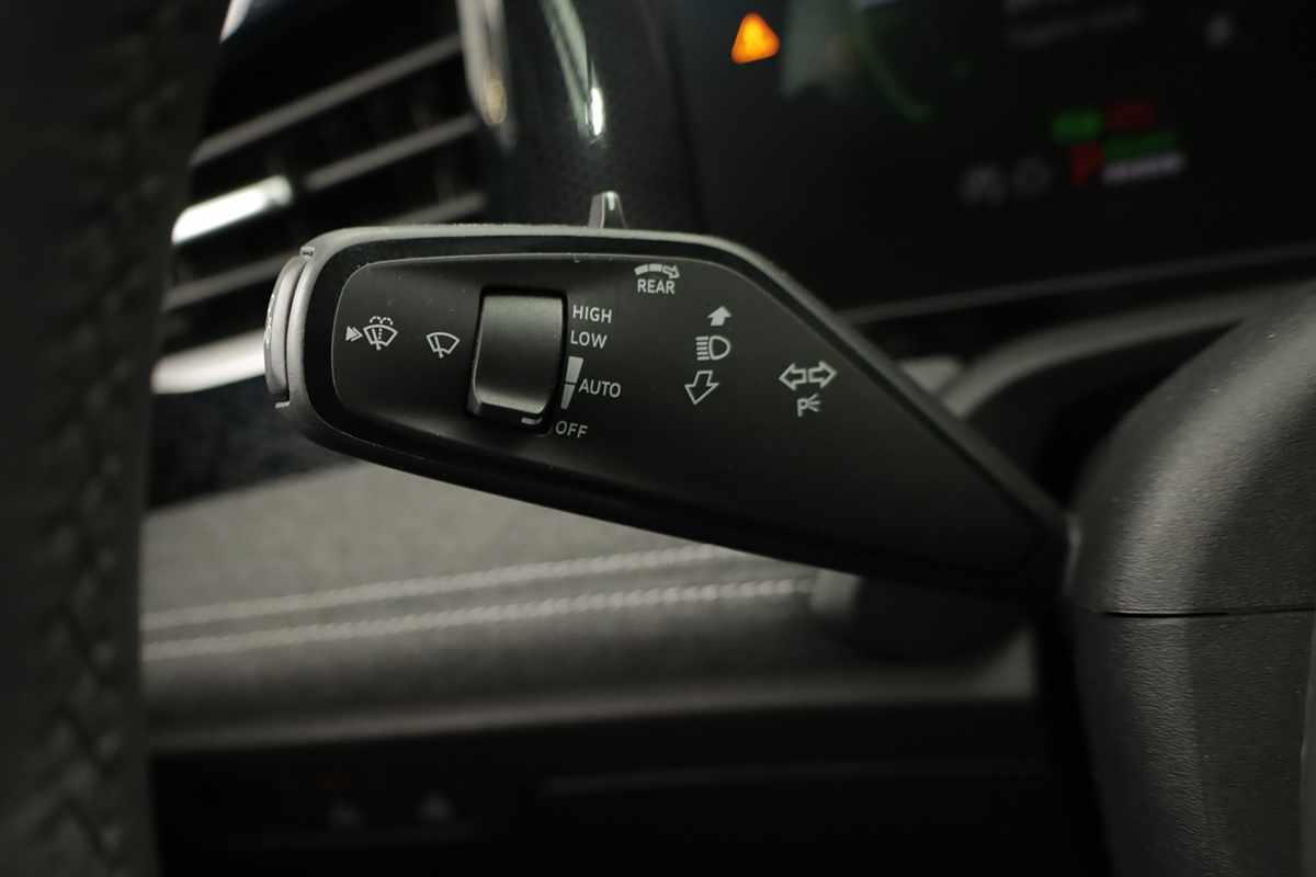 volkswagen-passat-variant-2025-hibrido-a-gasolina-1498cc