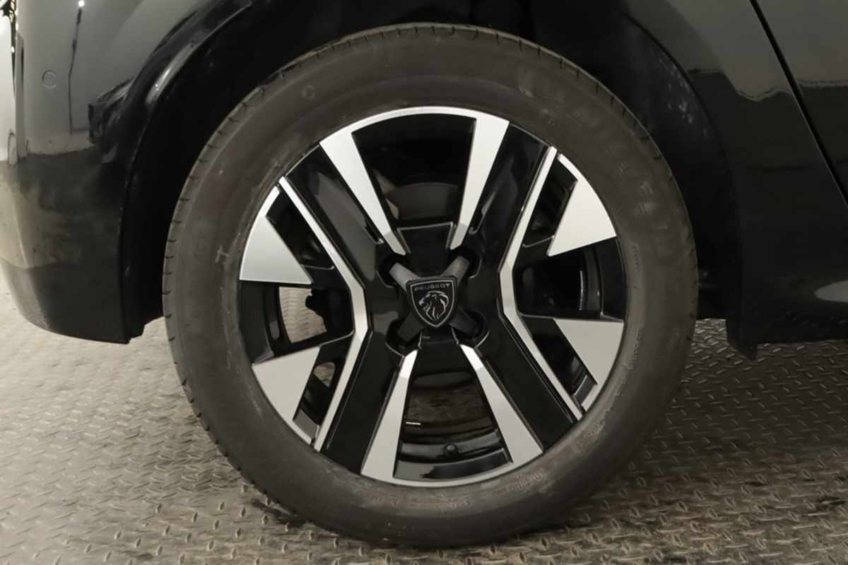 peugeot-208-2025-gasolina-1199cc
