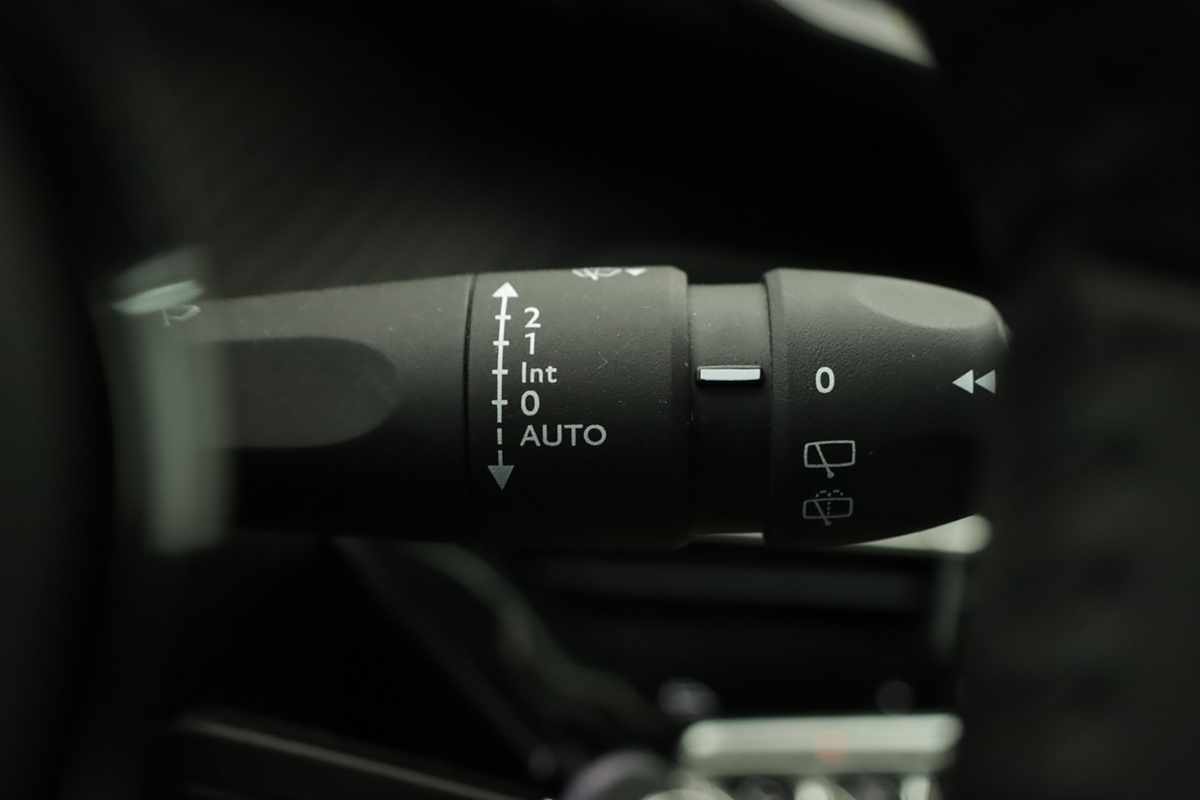 peugeot-208-2025-gasolina-1199cc