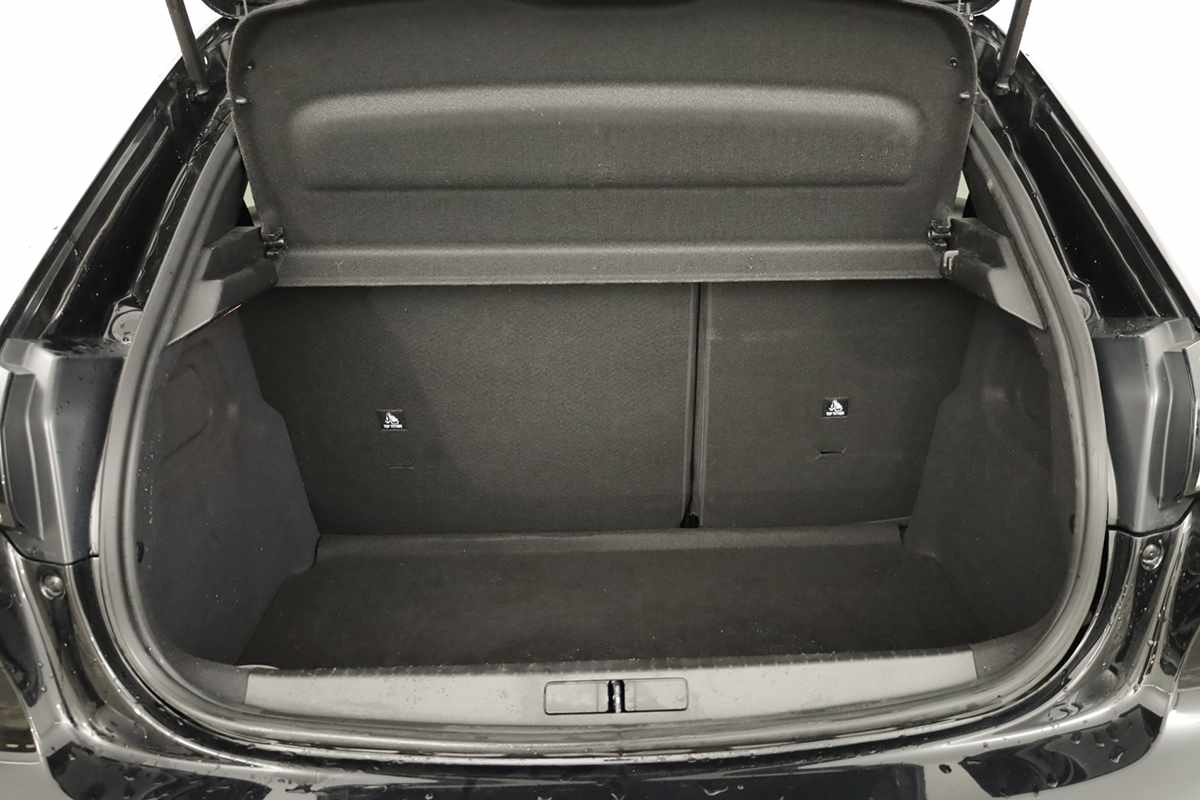 peugeot-208-2025-gasolina-1199cc