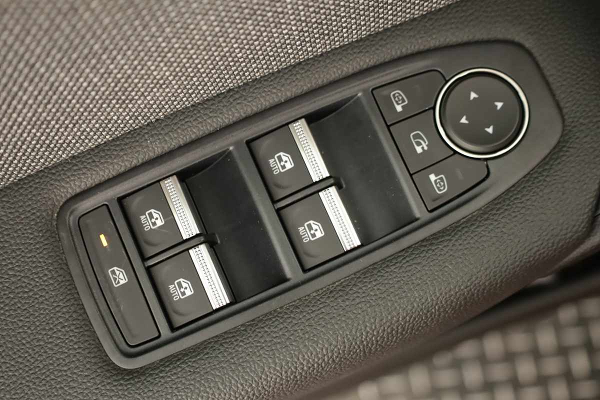 renault-captur-2025-gpl-999cc
