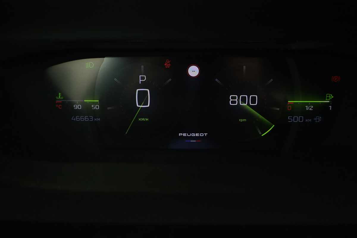 peugeot-308-2024-gasolina-1199cc