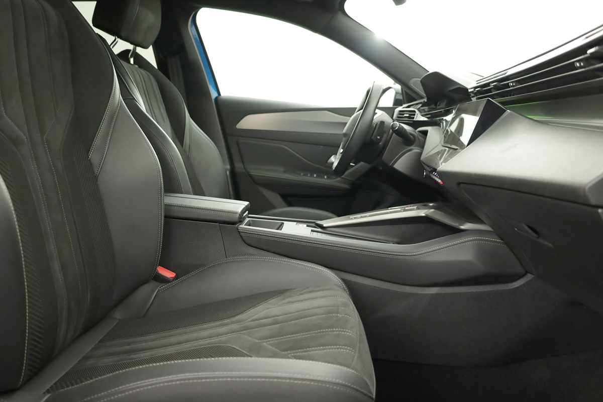 peugeot-308-2024-gasolina-1199cc