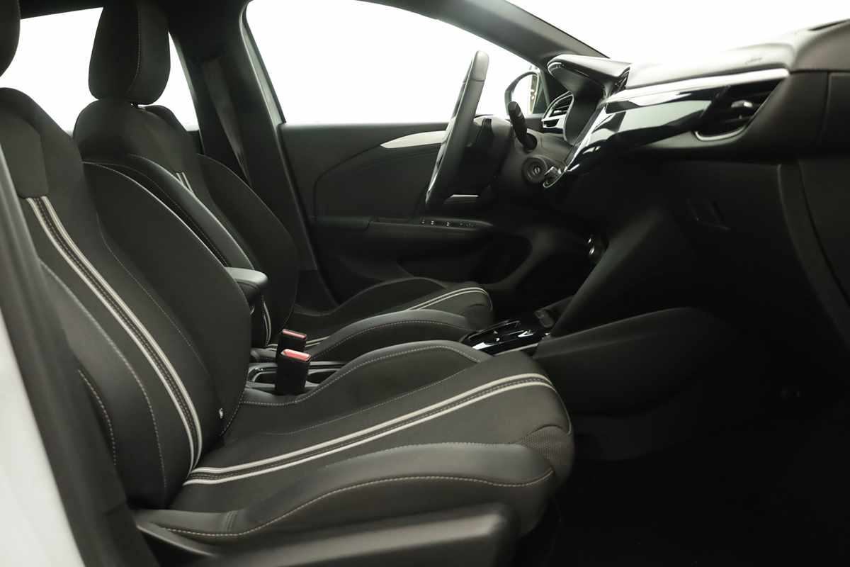 opel-corsa-2025-gasolina-1199cc