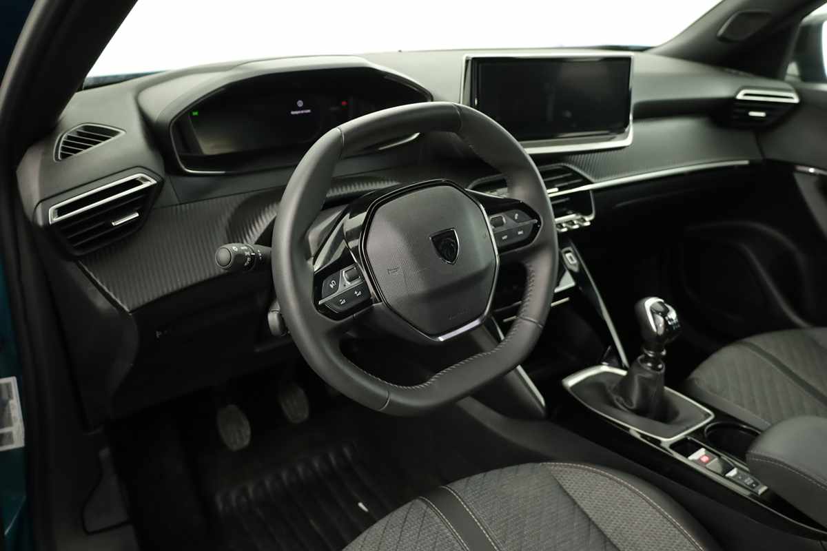 peugeot-2008-2025-gasolina-1199cc